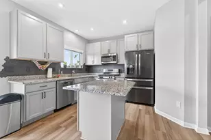 1735 Dickson Dr, Marysville, OH 43040 - Photo 13