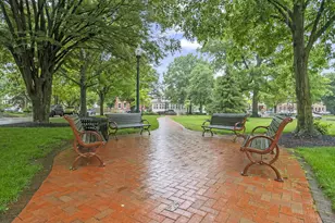 94 W Riverglen Dr, Columbus, OH 43085 - Photo 73