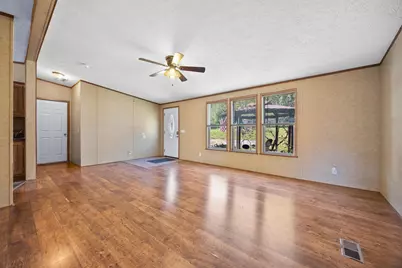 9176 Baker Road NE, Saint Louisville, OH 43071 - Photo 9