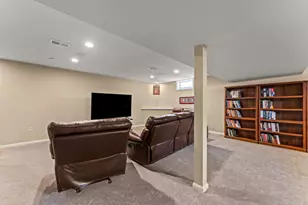 979 Zodiac Ave, Columbus, OH 43230 - Photo 65