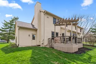 979 Zodiac Ave, Columbus, OH 43230 - Photo 15