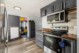 580 Evergreen Terrace, Columbus, OH 43228 - Photo 15