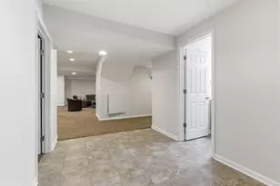 6399 Dorchester Dr, Westerville, OH 43082 - Photo 57