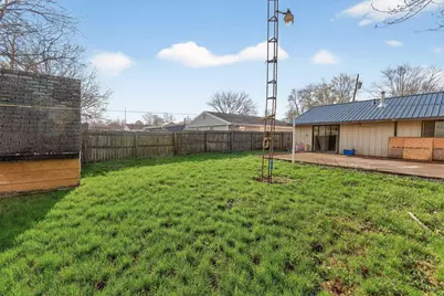 804 Vancouver Drive, Marion, OH 43302 - Photo 13