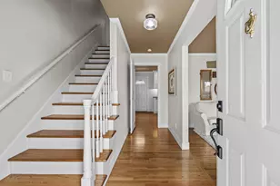 1088 Parkleigh Rd, Columbus, OH 43220 - Photo 5