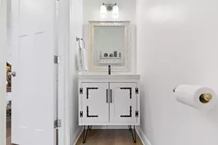 6439 Streamside Dr, Galena, OH 43021 - Photo 11