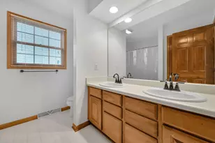 733 Alpine Cir, Heath, OH 43056 - Photo 7