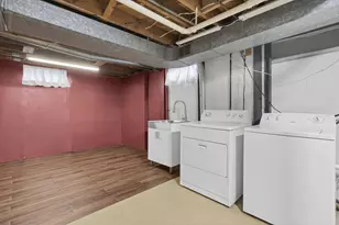 3181 Angela Dr, Grove City, OH 43123 - Photo 39