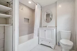 2268 Ridgeway Ave, Columbus, OH 43219 - Photo 17