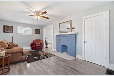 2268 Ridgeway Avenue, Columbus, OH 43219 - Photo 3