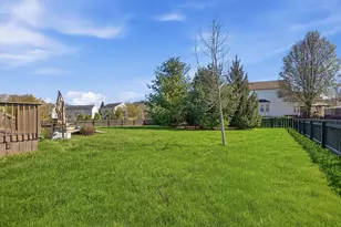 4000 Creekwood Dr, Lewis Center, OH 43035 - Photo 65