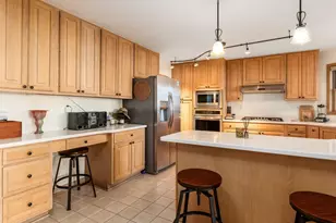 385 Lakeshore Dr W, Hebron, OH 43025 - Photo 23