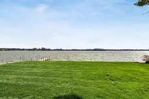 385 Lakeshore Dr W, Hebron, OH 43025 - Photo 3