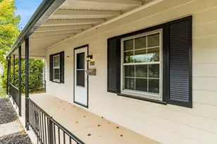 2040 E 5th Ave, Columbus, OH 43219 - Photo 5