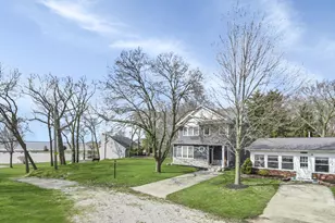 2548 Bay Vista Dr, Marblehead, OH 43440 - Photo 5