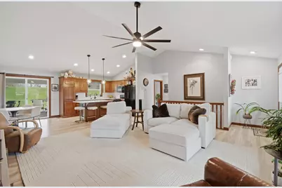 48 Struble Circle, Fredericktown, OH 43019 - Photo 3