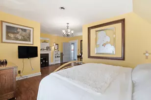 875 E Broad St, Columbus, OH 43205 - Photo 125