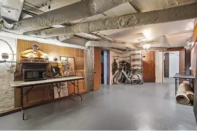 875 E Broad Street, Columbus, OH 43205 - Photo 151