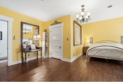 875 E Broad Street, Columbus, OH 43205 - Photo 123