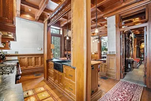 875 E Broad St, Columbus, OH 43205 - Photo 45