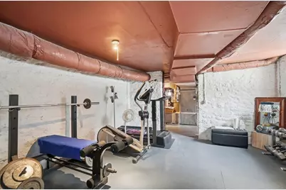 875 E Broad Street, Columbus, OH 43205 - Photo 147