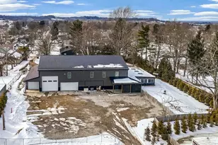 427 Maple Ave, Utica, OH 43080 - Photo 1