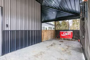 427 Maple Ave, Utica, OH 43080 - Photo 5