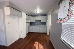 3498 Bremen St, Columbus, OH 43224 - Photo 9