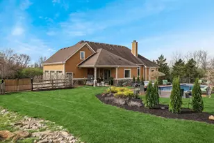 2182 Estates Ct, Clear Creek Township, OH 45066 - Photo 7