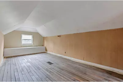 140 S Valley Street, Corning, OH 43730 - Photo 17