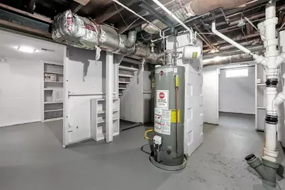 814 Chestershire Road, Columbus, OH 43204 - Photo 33