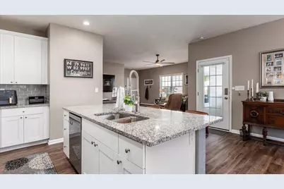 609 Newport Lane, Buckeye Lake, OH 43008 - Photo 25