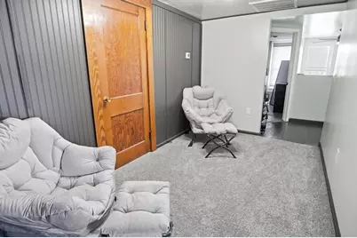 293 Elm Street, Duncan Falls, OH 43734 - Photo 31