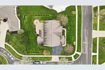 8149 Grant Drive, Dublin, OH 43017 - Photo 5