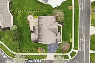 8149 Grant Dr, Dublin, OH 43017 - Photo 5