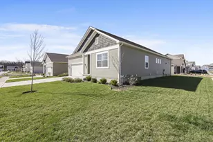 6310 Rickwood Trl, Columbus, OH 43228 - Photo 9