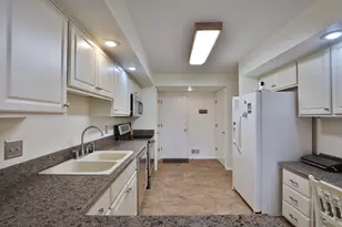 2095 Willowick Dr, Columbus, OH 43229 - Photo 17