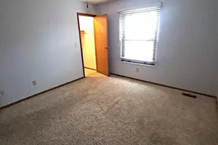 713 Michael View Ct, Columbus, OH 43085 - Photo 13