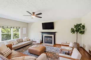 274 Park Trails Dr, Newark, OH 43055 - Photo 9