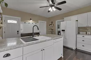 202 N Market St, Somerset, OH 43783 - Photo 23
