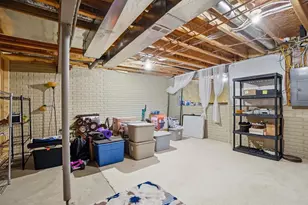 200 Pebble Creek Dr, Pataskala, OH 43062 - Photo 39