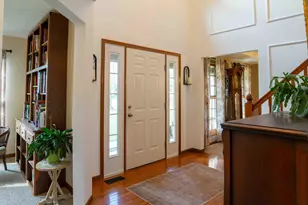 1392 Bingham Mills Dr, New Albany, OH 43054 - Photo 3