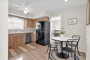 908 Clubview Blvd N, Columbus, OH 43235 - Photo 13