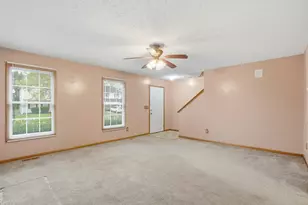 376 Galloway Ridge Dr, Galloway, OH 43119 - Photo 5