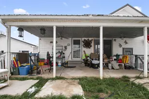 2101 W College Rd, Syracuse, OH 45779 - Photo 5