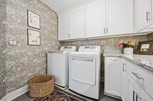 2006 Cambridge Blvd, Columbus, OH 43221 - Photo 41