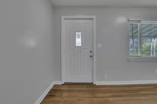 1227 E N Broadway St, Columbus, OH 43224 - Photo 15