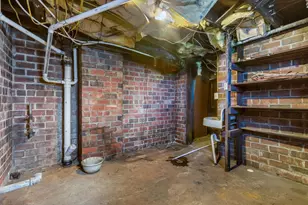 90 S Culver St, Logan, OH 43138 - Photo 41