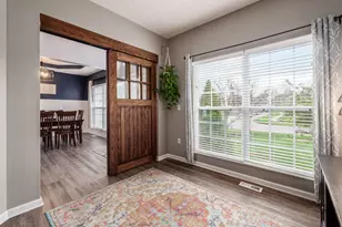 1328 Royal Oak Dr, Lewis Center, OH 43035 - Photo 5