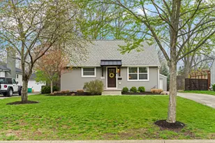 2182 Cranford Rd, Upper Arlington, OH 43221 - Photo 3